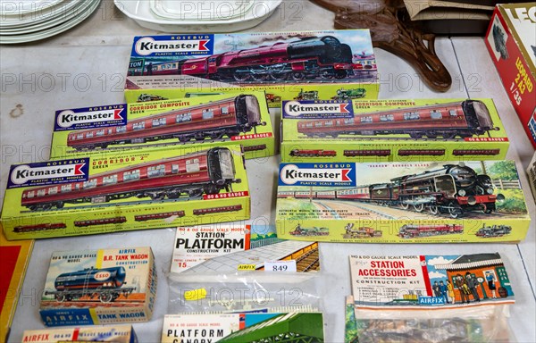 Kitmaster boxes of model railway miniature scale models, UK