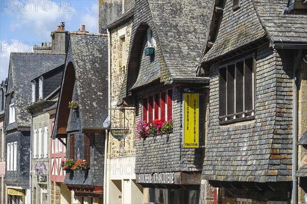 Rue du General de Gaulle in the old town centre of Le Faou with slate-roofed granite houses from the 16th century, Finistere Penn ar Bed department, Bretagne Breizh region, France, Europe