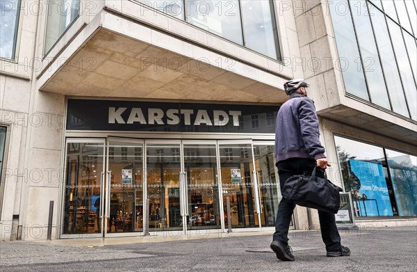 Galeria Karstadt Kaufhof shop at the Boulevard Berlin shopping centre. Galeria Karstadt Kaufhof has filed for insolvency, Berlin, 01.11.2022