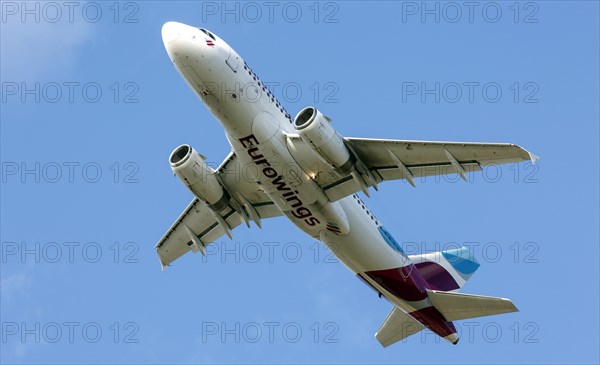 An Airbus A-320 of the airline Eurowings, Schoenefeld, 28/03/2023