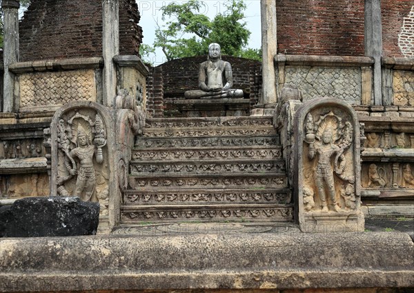 Seated Buddha in Vatadage building, The Quadrangle, UNESCO World Heritage Site, the ancient city of Polonnaruwa, Sri Lanka, Asia