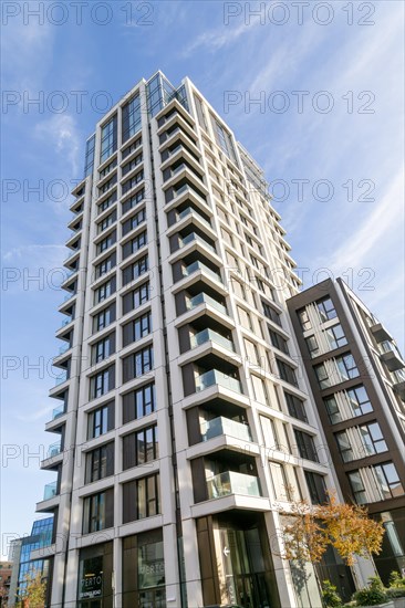 Verto apartments high rise building, Kings Road, Reading, Berkshire, England, UK