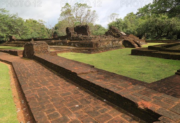 Audience Hall, Island Park, UNESCO World Heritage Site, the ancient city of Polonnaruwa, Sri Lanka, Asia