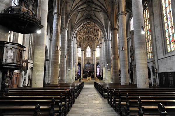 Heilig-Kreuz-Muenster, interior view, start of construction around 1315, Schwaebisch Gmuend, Baden-Wuerttemberg, Germany, Europe