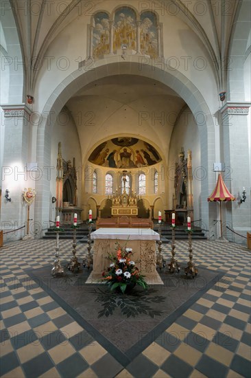 St Castor Basilica, Central nave and main altar, Coblenz, Rhineland Palatinate, Germany, Europe