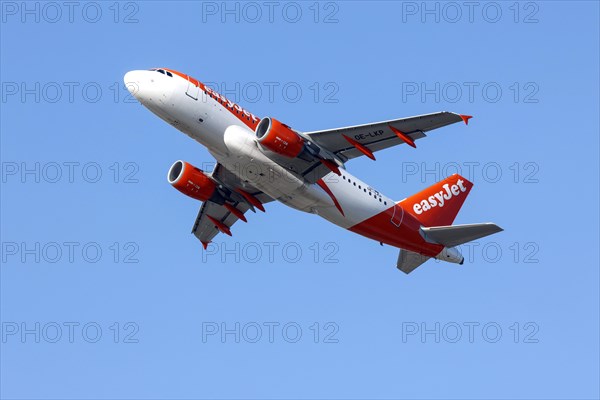 An Airbus A-320 of the airline easyJet, Schoenefeld, 28/03/2023