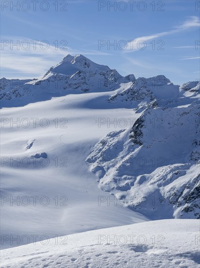 Mountain panorama with Wildpsitze (3770 m) and Rechter Fernerkogel (3289 m), Soelden, Tyrol