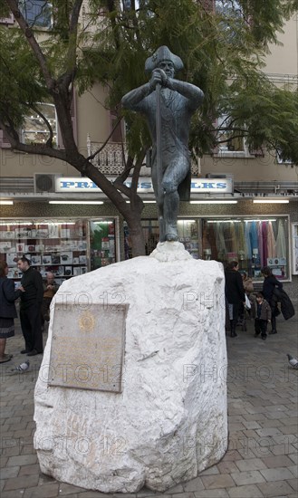 Statue of Admiral Lord Nelson in town centre, Gibraltar, British terroritory in southern Europe, Europe