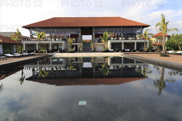 Anilana Hotel pool, Pasikudah Bay, Eastern Province, Sri Lanka, Asia