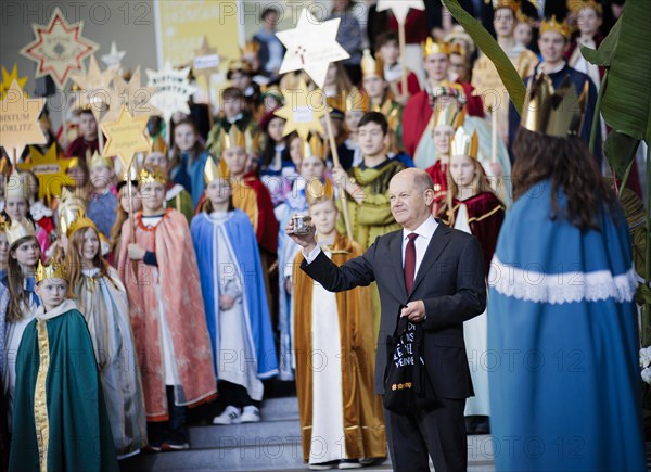 Federal Chancellor Olaf Scholz (SPD) pictured at the traditional reception for carol singers at the Federal Chancellery in Berlin, 8 January 2024