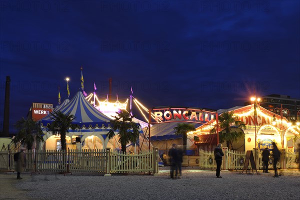 Circus Roncalli, illuminated in the evening, Munich, Bavaria, Germany, Europe