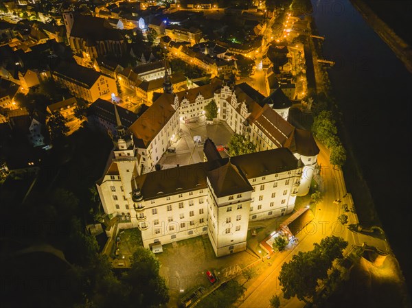 Hartenfels Castle from above, at dusk, Torgau, Saxony, Germany, Europe