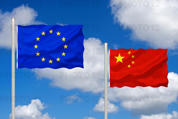 The flag of Europe and China, Studio