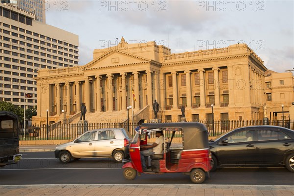 Old Parliament Building now the Presidential Secretariat offices, Colombo, Sri Lanka, Asia