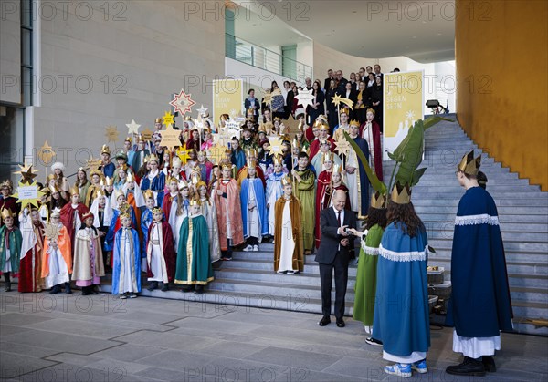 Federal Chancellor Olaf Scholz (SPD) pictured at the traditional reception for carol singers at the Federal Chancellery in Berlin, 8 January 2024