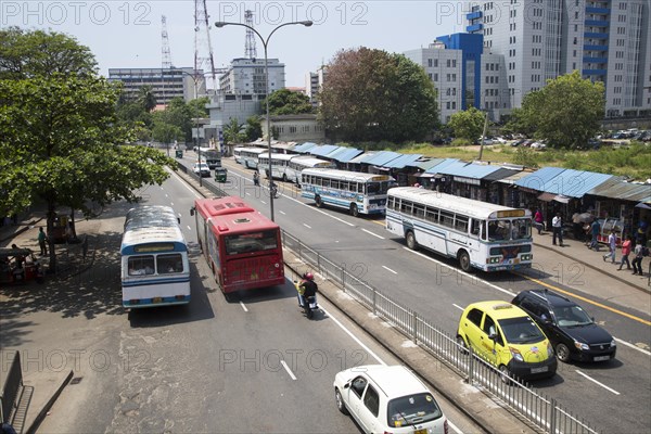 Traffic in central city area of Colombo, Sri Lanka, Asia