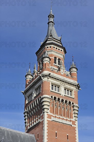 The town hall and belfry at Dunkirk, Dunkerque, Nord-Pas-de-Calais, France, Europe