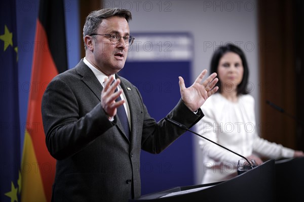 (R L) Annalena Baerbock, Federal Minister for Foreign Affairs, and Xavier Bettel, Foreign Minister of the Grand Duchy of Luxembourg, at a press conference following their talks at the Federal Foreign Office in Berlin, 5 January 2024