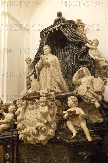 Monument to Cardinal Salazar in the Chapel of Saint Teresa, sculpture in the cathedral church, Cordoba, Spain, Europe