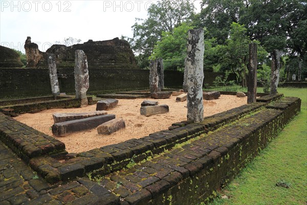 UNESCO World Heritage Site, the ancient city of Polonnaruwa, Sri Lanka, Asia, ruins at Potgul Vihara site, Asia