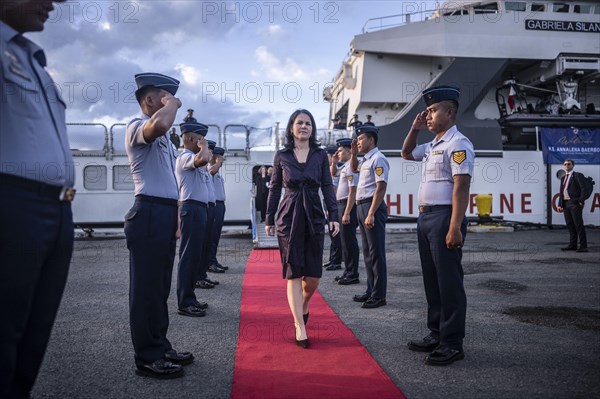 Annalena Baerbock (Alliance 90/The Greens), Federal Minister for Foreign Affairs, is travelling to the Republic of the Philippines, Malaysia and the Republic of Singapore from 10.01-14.01.2024. Visit to the Philippine Coast Guard vessel 'Gabriela Silang'Ae