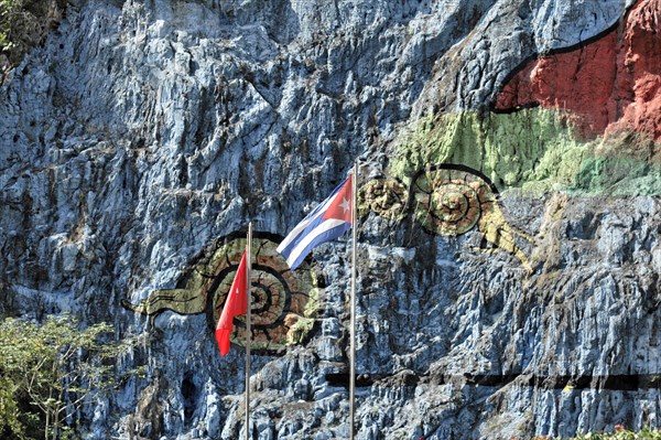Detail, Mural de la Prehistoria, prehistoric wall, painted in 1961 by Mexican artist Leovigildo Gonzalez Morillo, size 120x180 metres, Vinales, Unesco World Heritage Site, Pinar del Rio Province, Cuba, Central America