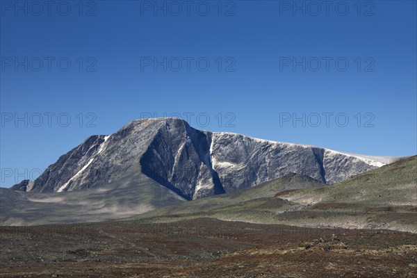 Snohetta, highest mountain in the Dovrefjell range, Dovrefjell-Sunndalsfjella National Park, Norway, Europe