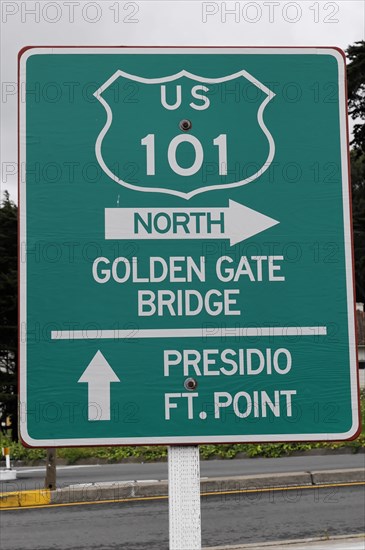 Street sign, Golden Gate Bridge, San Francisco, California, USA, North America