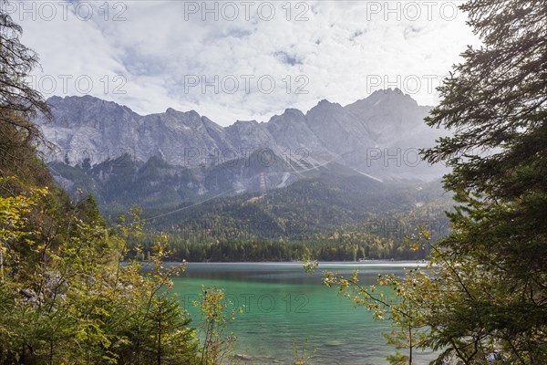 Zugspitze massif and Zugspitze with Eibsee lake, Wetterstein mountains, Grainau, Werdenfelser Land, Upper Bavaria, Bavaria, Germany, Europe