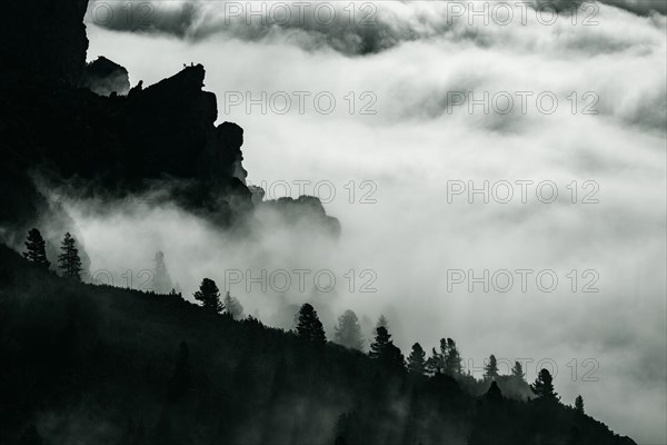 Sea of fog with rocky peaks of the Dolomites, Corvara, Dolomites, Italy, Europe