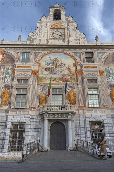 Entrance facade of the Gothic Palazzo San Giorgio with Renaissance frescoes, built in 1260, Palazzo San Giorgio, 2, Genoa, Italy, Europe