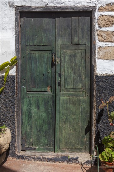 Ate wooden door, Betancuria, Fuerteventura, Canary Islands, Spain, Europe