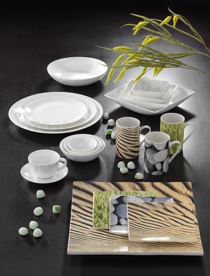 Plates, cups, table decoration