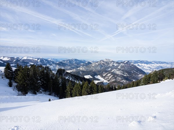 Winter mood, snowy landscape, snowy alpine peaks, view from the Schafbergalm to Lake Mondsee, panoramic shot, near St. Wolfgang am Wolfgangsee, Salzkammergut, Upper Austria, Austria, Europe