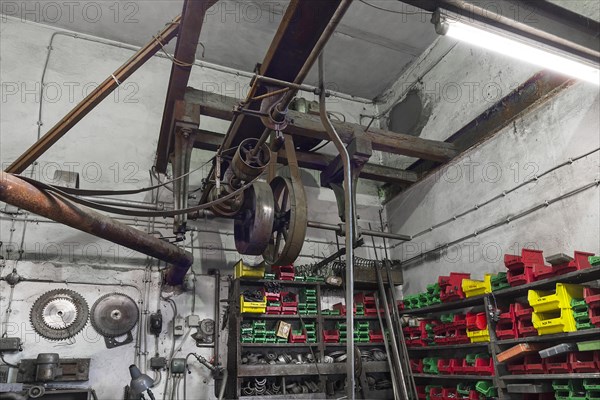 Workshop with transmission drives of a metal powder mill, founded around 1900, Igensdorf, Upper Franconia, Bavaria, Germany, metal, factory, Europe