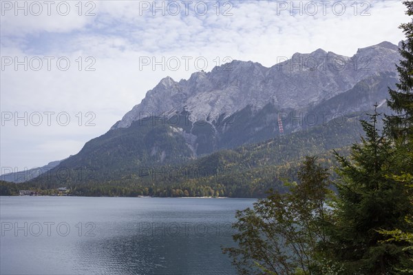 Zugspitze massif with Eibsee lake, Wetterstein mountains, Grainau, Werdenfelser Land, Upper Bavaria, Bavaria, Germany, Europe