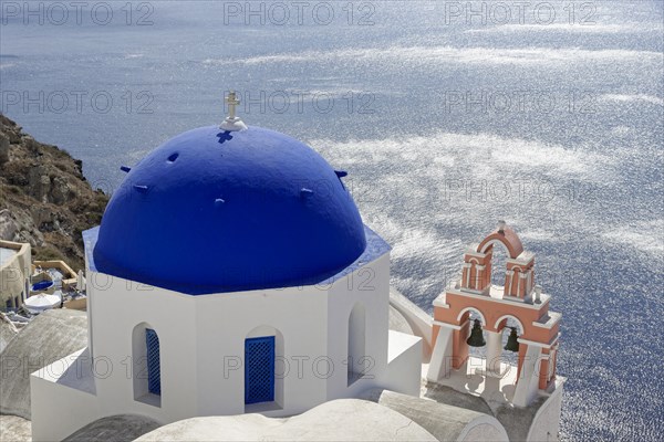 Santorini, Oia, blue domes, churches Agios Spyridon Agios Anastasis from above, Cyclades, Greece, Europe