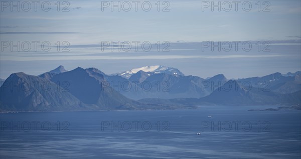 Sea Vestfjorden and mountain peaks on the coast, view from the top of Dronningsvarden or Stortinden, Vesteralen, Norway, Europe