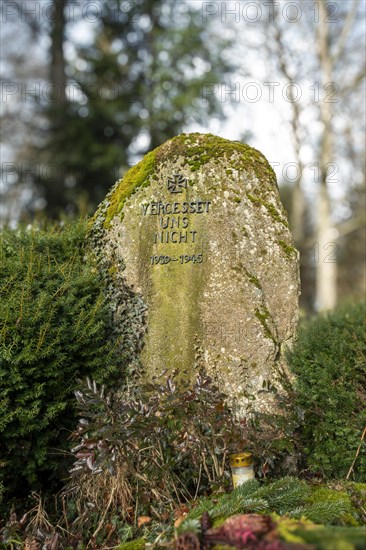 Memorial stone for the victims of the Second World War 1939, 1945 in the castle park, Donaueschingen, Baden-Wuerttemberg, Germany, Europe