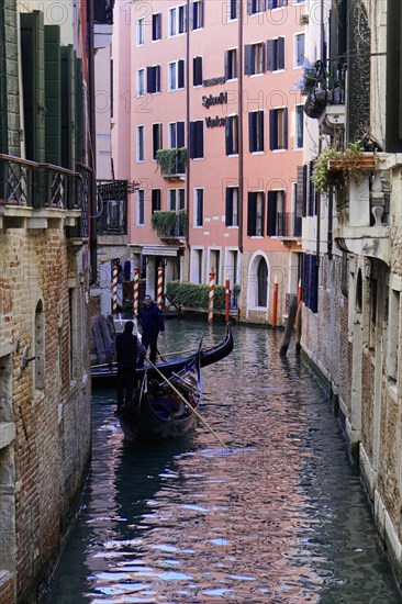 Tourists, gondolas, side canal, Venice, Veneto, Italy, Europe