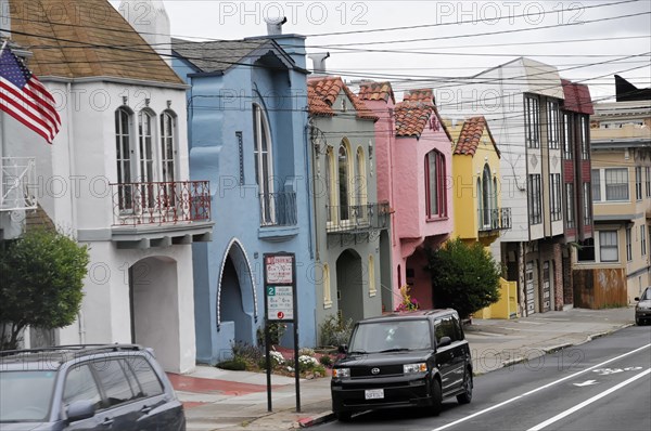 Partial view, Victorian row of houses, Painted Ladies, Postcard Row, Alamo Square, Steiner Street, San Francisco, California