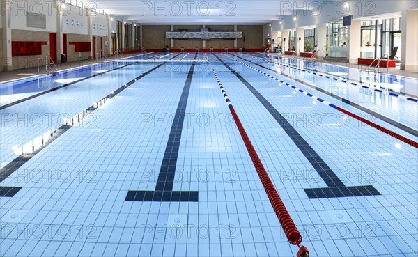 View into the swimming pool of the reopened Tiergarten municipal swimming pool, Berlin, 22/01/2024
