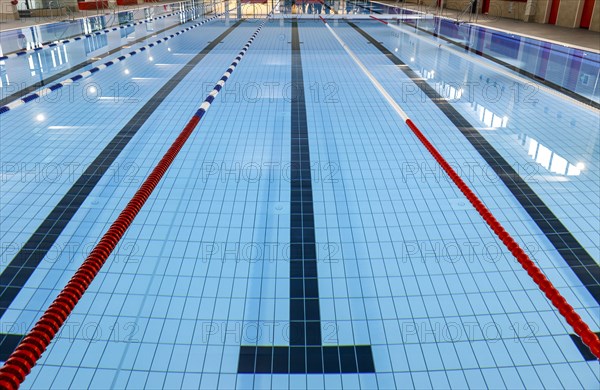 Swimming pool of the reopened Tiergarten municipal swimming pool, Berlin, 22/01/2024