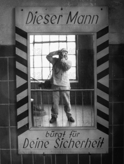 DEU, Germany, Dortmund: Personalities from politics, business and culture from the years 1965-71. Mining. Underground. Miners ca. 1965.the photojounalist Klaus Rose, Europe
