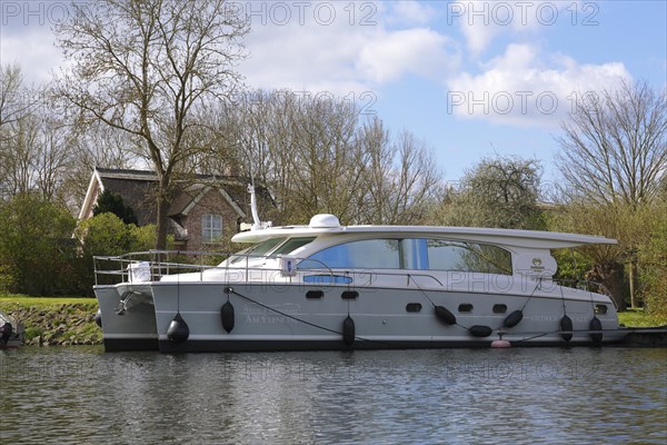Tourist infrastructure, solar catamaran, solar-powered catamaran, 18 metre long electrically powered yacht, Flusslandschaft Peenetal nature park Park, Mecklenburg-Western Pomerania, Germany, Europe
