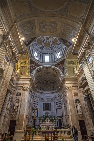 Vault and chancel of the church of San Pietro ion Banchi, consecrated in 1585, Piazza Banchi Genoa, Italy, Europe