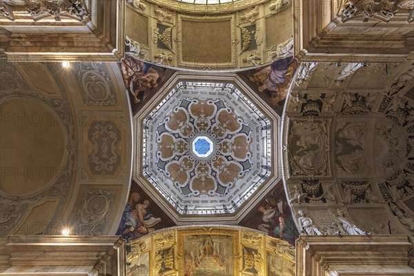 Dome of the church of San Pietro ion Banchi, consecrated in 1585, Piazza Banchi Genoa, Italy, Europe