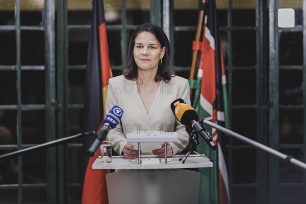 Annalena Bärbock (Alliance 90/The Greens), Federal Foreign Minister, speaks to the media, photographed near Nyeri, 25 January 2024. Bärbock is visiting Djibouti, Kenya and South Sudan as part of her trip to East Africa / Photographed on behalf of the Federal Foreign Office