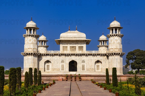 Itimad-ud-Daulah, better known as the Baby Taj, Agra, India, blue sky, art, pattern, Asia
