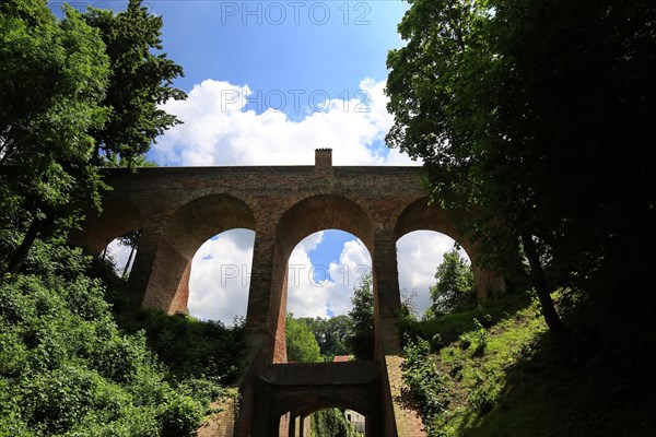 The historic old town centre of Dingolfing with a view of the high bridge. Dingolfing, Lower Bavaria, Bavaria, Germany, Europe